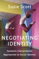 bokomslag Negotiating Identity