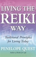 Penelope Quest - Living The Reiki Way, Häftad