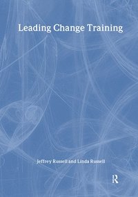 bokomslag Leading Change Training