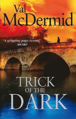 Val McDermid - Trick Of The Dark, Häftad