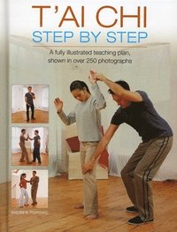 bokomslag Tai Chi Step by Step