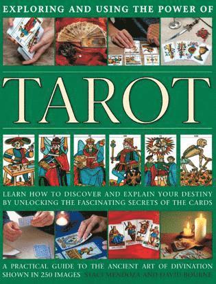 Staci Mendoza, David Bourne - Exploring and using the power of tarot, Inbunden