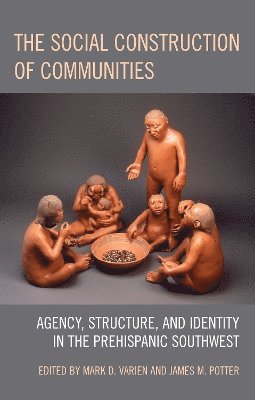 bokomslag The Social Construction of Communities