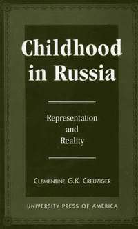bokomslag Childhood in Russia