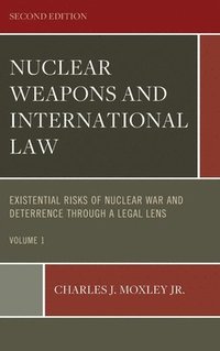 bokomslag Nuclear Weapons and International Law