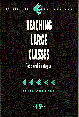 bokomslag Teaching Large Classes
