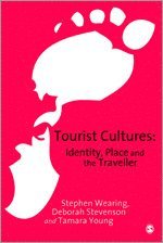 bokomslag Tourist Cultures