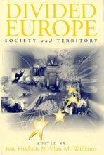 Ray Hudson, Allan M Williams - Divided Europe, Häftad