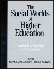 bokomslag The Social Worlds of Higher Education