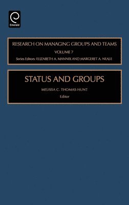 bokomslag Status and Groups