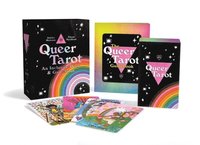 bokomslag Queer Tarot