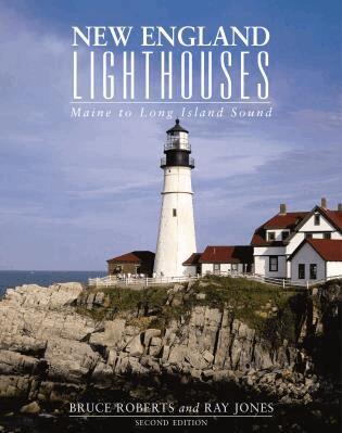 Ray Jones - New England Lighthouses, Häftad