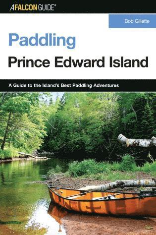 bokomslag Paddling Prince Edward Island