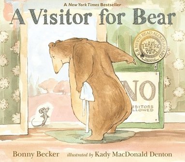 bokomslag A Visitor for Bear