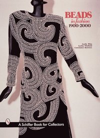 bokomslag Beads In Fashion 1900-2000