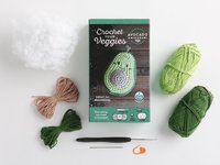bokomslag Crochet Your Veggies Amigurumi Kit Avocado