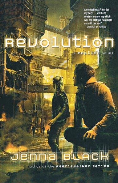 Jenna Black - Revolution, Häftad