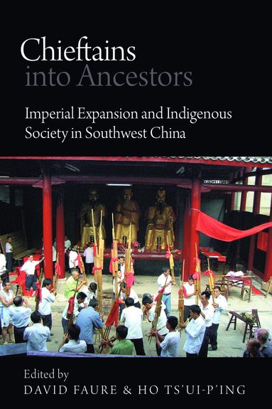 bokomslag Chieftains Into Ancestors