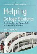 bokomslag Helping College Students