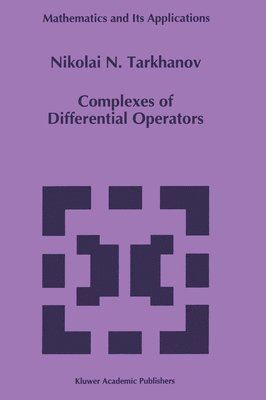 bokomslag Complexes of Differential Operators