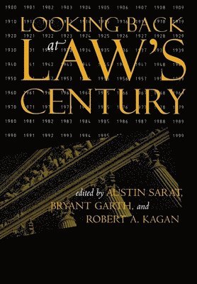 bokomslag Looking Back at Law's Century