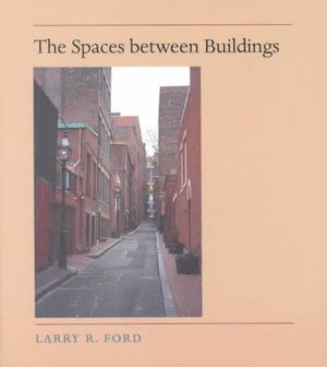bokomslag Spaces between Buildings