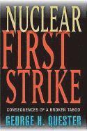 bokomslag Nuclear First Strike