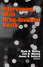 bokomslag Intervening With Drug-Involved Youth