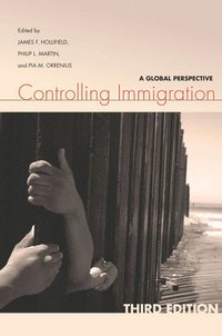 bokomslag Controlling Immigration
