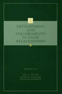 bokomslag Development and Vulnerability in Close Relationships