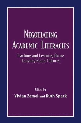 bokomslag Negotiating Academic Literacies