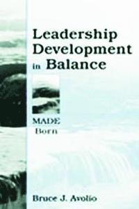 bokomslag Leadership Development in Balance