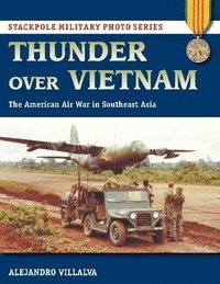 bokomslag Thunder Over Vietnam