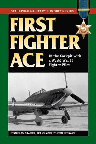 bokomslag First Fighter Ace