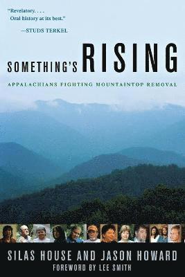 Silas House, Jason Howard - Something's Rising, Häftad