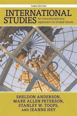 bokomslag International Studies