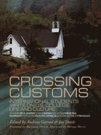 bokomslag Crossing Customs