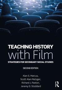bokomslag Teaching History with Film