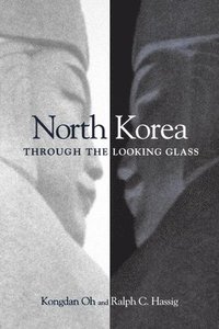 bokomslag North Korea through the Looking Glass