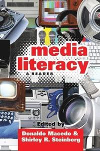 bokomslag Media Literacy