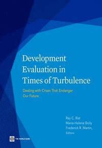 bokomslag Development Evaluation in Times of Turbulence