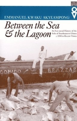 Between the Sea and the Lagoon 1