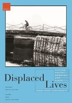 Frank Stewart - Displaced Lives, Häftad