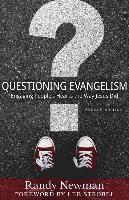 bokomslag Questioning Evangelism  Engaging People`s Hearts the Way Jesus Did
