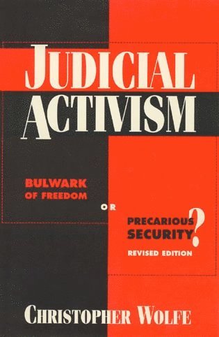 bokomslag Judicial Activism