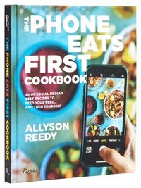 bokomslag Phone Eats First Cookbook