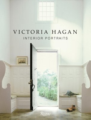 Victoria Hagan: Interior Portraits 1