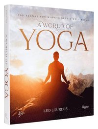 bokomslag A World of Yoga