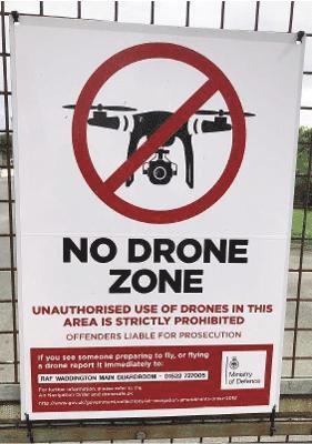 Drone Free Zone, Häftad