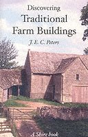 bokomslag Discovering Traditional Farm Buildings